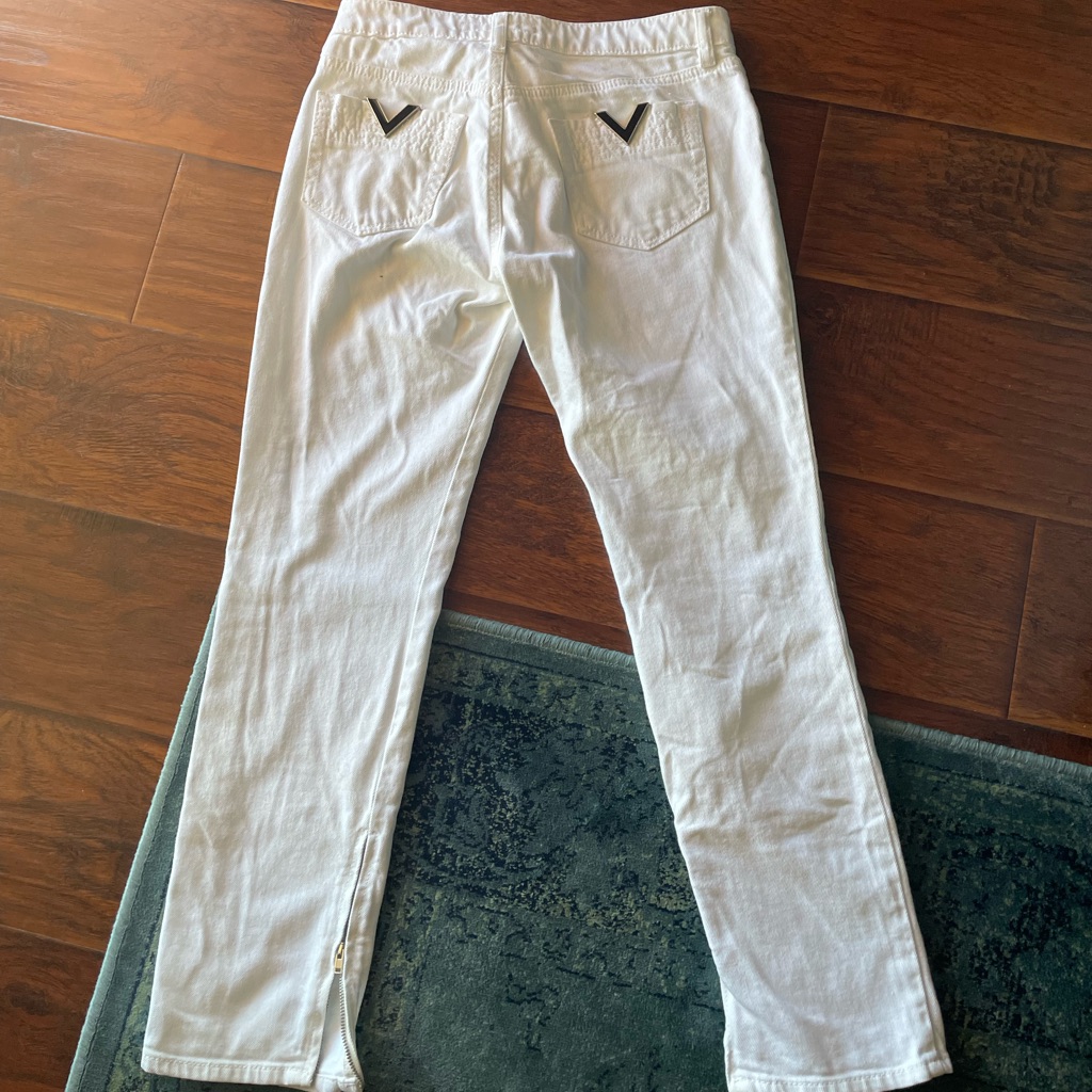 Red Valentino White Slim Jeans With Back Pocket V Detail